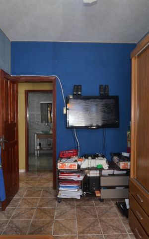 Casa à venda com 480m², 2 quartos e 2 vagasQuarto 2