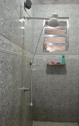 Casa à venda com 480m², 2 quartos e 2 vagasBanheiro