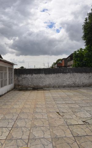 Casa à venda com 480m², 2 quartos e 2 vagasÁrea externa