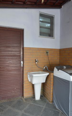 Casa à venda com 480m², 2 quartos e 2 vagasArea de Serviço