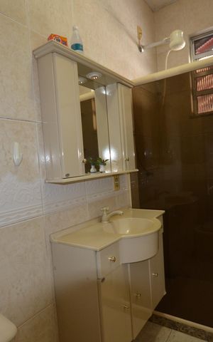 Casa à venda com 480m², 2 quartos e 2 vagasBanheiro da Suíte