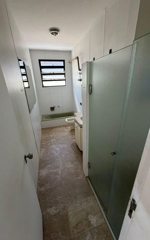 Apartamento à venda com 140m², 4 quartos e 2 vagasbanho