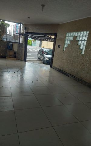Casa à venda com 185m², 3 quartos e 3 vagas Casa à venda com 185m², 3 quartos e 3 vagasGaragem
