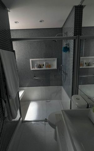 Apartamento para alugar com 122m², 2 quartos e 3 vagas Apartamento para alugar com 122m², 2 quartos e 3 vagasBanheiro