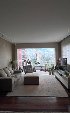 Apartamento para alugar com 122m², 2 quartos e 3 vagas Apartamento para alugar com 122m², 2 quartos e 3 vagasSala