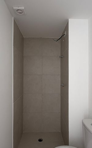 Apartamento à venda com 36m², 2 quartos e sem vaga Apartamento à venda com 36m², 2 quartos e sem vagaBanheiro