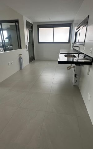 Apartamento à venda com 239m², 3 quartos e 4 vagas Apartamento à venda com 239m², 3 quartos e 4 vagasCozinha