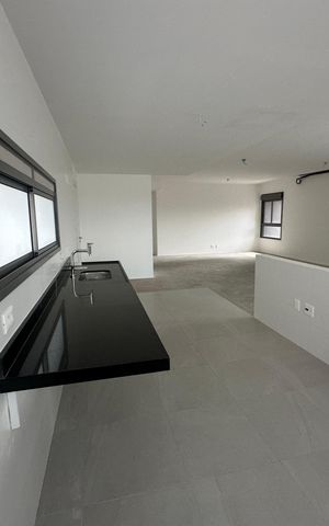 Apartamento à venda com 239m², 3 quartos e 4 vagas Apartamento à venda com 239m², 3 quartos e 4 vagasCozinha