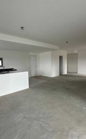 Apartamento à venda com 239m², 3 quartos e 4 vagas Apartamento à venda com 239m², 3 quartos e 4 vagasSala