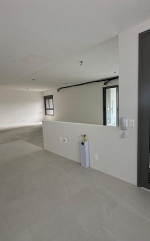 Apartamento à venda com 239m², 3 quartos e 4 vagas Apartamento à venda com 239m², 3 quartos e 4 vagasCozinha