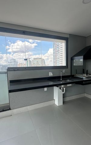 Apartamento à venda com 239m², 3 quartos e 4 vagas Apartamento à venda com 239m², 3 quartos e 4 vagasChurrasqueira