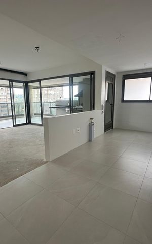 Apartamento à venda com 239m², 3 quartos e 4 vagas Apartamento à venda com 239m², 3 quartos e 4 vagasCozinha