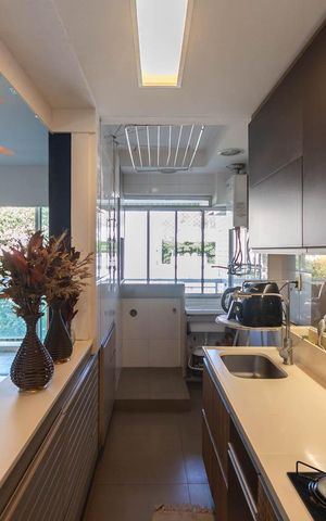 Apartamento à venda com 74m², 2 quartos e 1 vagaCozinha e Área de Serviço