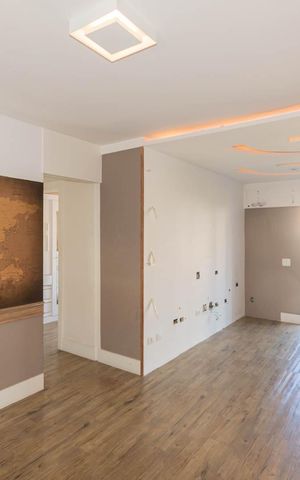 Apartamento à venda com 74m², 2 quartos e 1 vagaSala