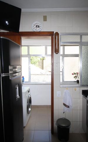 Apartamento à venda com 184m², 4 quartos e 2 vagasCozinha