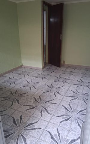Casa para alugar com 50m², 1 quarto e sem vaga Casa para alugar com 50m², 1 quarto e sem vagaSala