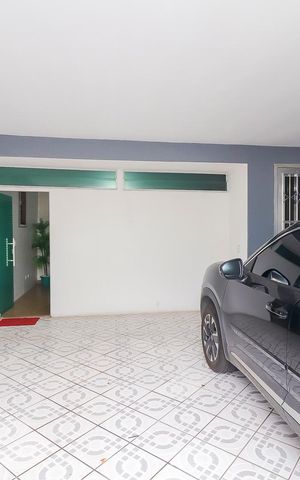 Casa à venda com 120m², 4 quartos e 2 vagasGaragem