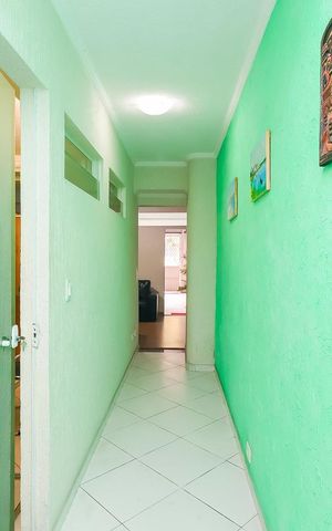 Casa à venda com 120m², 4 quartos e 2 vagasEscritório