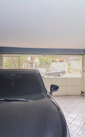 Casa à venda com 120m², 4 quartos e 2 vagasGaragem