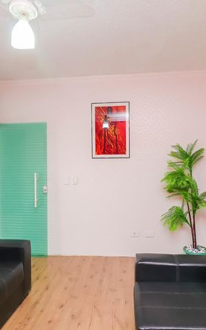 Casa à venda com 120m², 4 quartos e 2 vagasEscritório