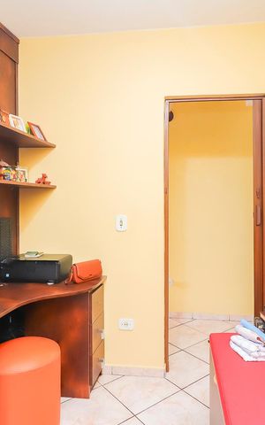 Casa à venda com 120m², 4 quartos e 2 vagasQuarto 4