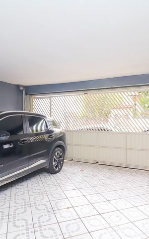 Casa à venda com 120m², 4 quartos e 2 vagasGaragem