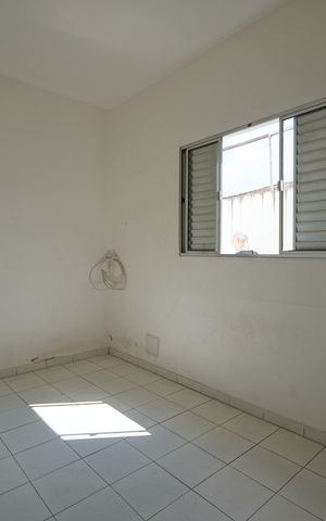 Casa à venda com 105m², 4 quartos e 2 vagasQuarto Casa 1