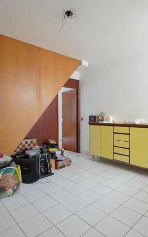 Casa à venda com 105m², 4 quartos e 2 vagasSala Casa 1