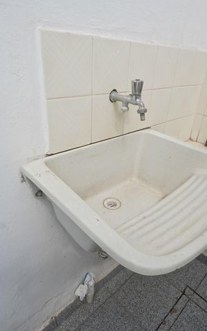 Casa à venda com 105m², 4 quartos e 2 vagasÁrea de Serviço Casa 1