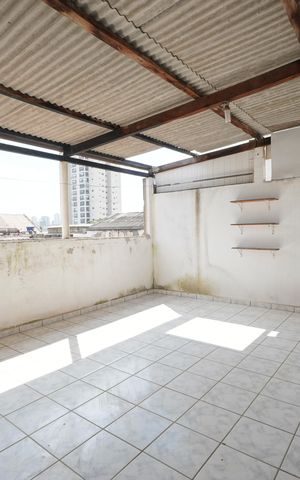 Casa à venda com 105m², 4 quartos e 2 vagasÁrea de Serviço casa 2