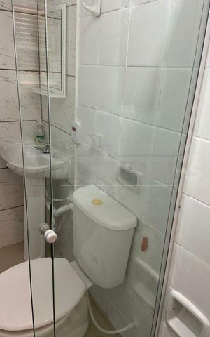 Casa à venda com 350m², 8 quartos e sem vaga
