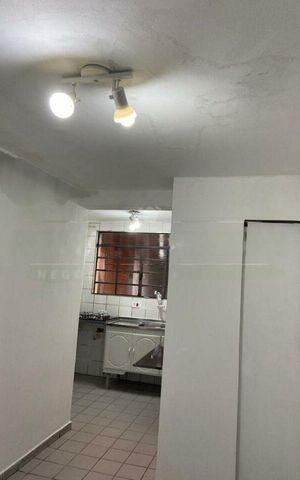 Casa à venda com 350m², 8 quartos e sem vaga
