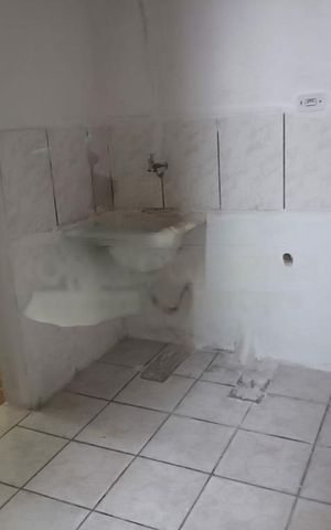 Casa à venda com 350m², 8 quartos e sem vaga