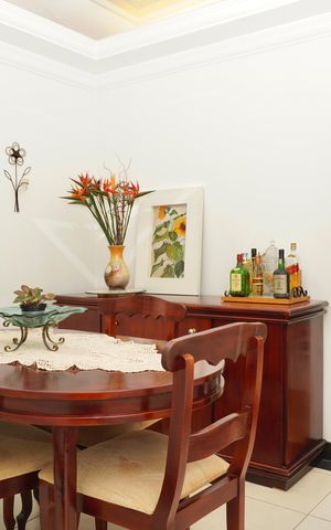 Apartamento à venda com 85m², 3 quartos e 2 vagas Apartamento à venda com 85m², 3 quartos e 2 vagasSala de Jantar