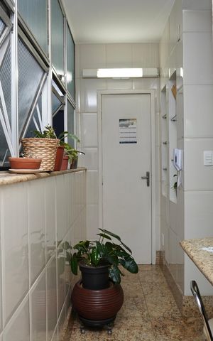 Apartamento à venda com 85m², 3 quartos e 2 vagas Apartamento à venda com 85m², 3 quartos e 2 vagasÁrea de Serviço