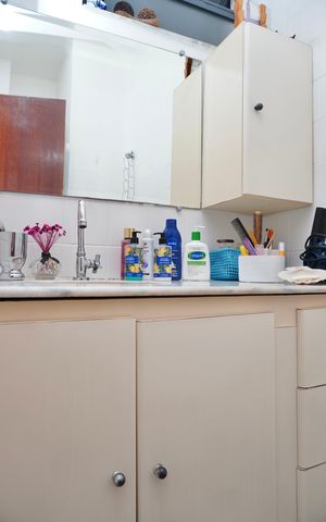 Apartamento à venda com 85m², 3 quartos e 2 vagas Apartamento à venda com 85m², 3 quartos e 2 vagasBanheiro da Suíte