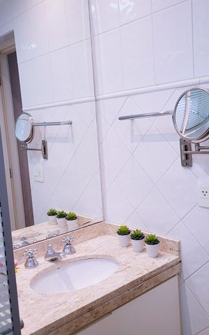 Apartamento à venda com 94m², 4 quartos e 2 vagas Apartamento à venda com 94m², 4 quartos e 2 vagasBanheiro