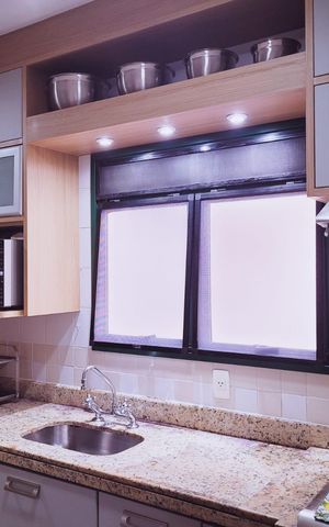 Apartamento à venda com 94m², 4 quartos e 2 vagas Apartamento à venda com 94m², 4 quartos e 2 vagasCozinha