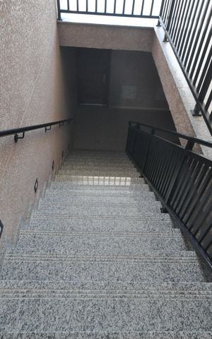 Apartamento à venda com 35m², 2 quartos e 1 vagaEscada