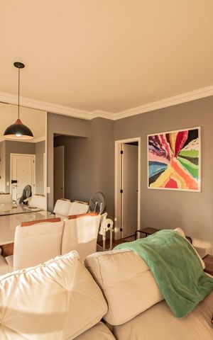 Apartamento à venda com 100m², 4 quartos e 2 vagas Apartamento à venda com 100m², 4 quartos e 2 vagasSala