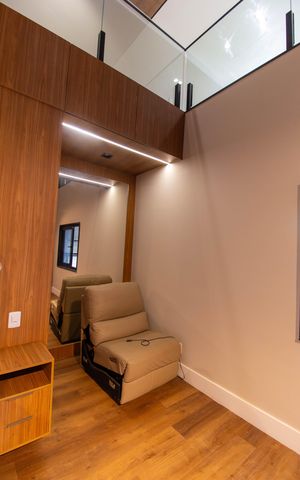 Casa à venda com 300m², 2 quartos e 2 vagas