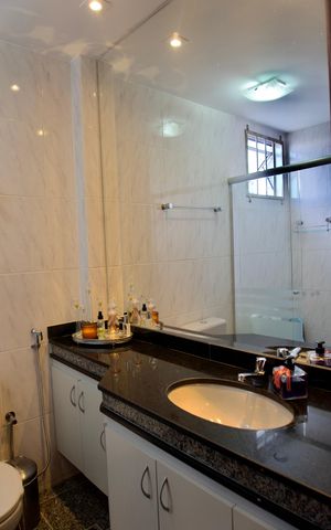 Apartamento à venda com 88m², 3 quartos e 2 vagas Apartamento à venda com 88m², 3 quartos e 2 vagasBanheiro