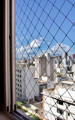 Apartamento à venda com 88m², 3 quartos e 2 vagas Apartamento à venda com 88m², 3 quartos e 2 vagasSuíte - Janela