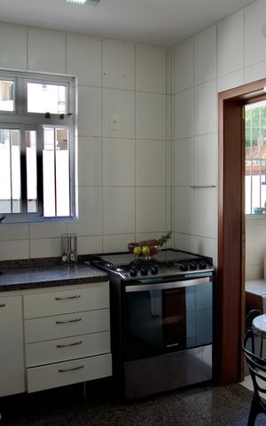 Apartamento à venda com 88m², 3 quartos e 2 vagas Apartamento à venda com 88m², 3 quartos e 2 vagasCozinha