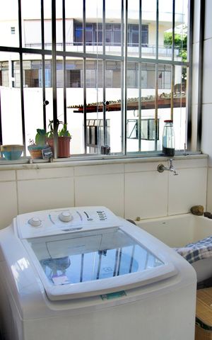 Apartamento à venda com 88m², 3 quartos e 2 vagas Apartamento à venda com 88m², 3 quartos e 2 vagasÁrea de Serviço