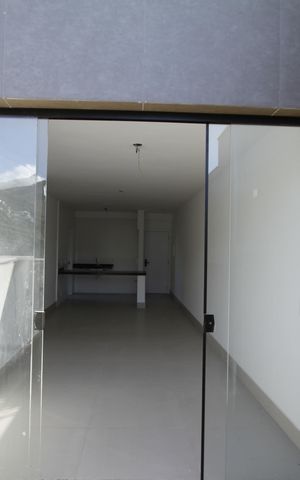 Apartamento à venda com 78m², 2 quartos e 2 vagasVaranda da Sala