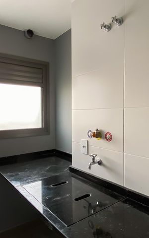 Apartamento à venda com 72m², 2 quartos e 1 vaga Apartamento à venda com 72m², 2 quartos e 1 vagaÁrea de Serviço