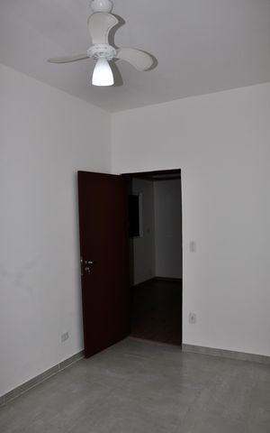 Casa à venda com 120m², 2 quartos e 2 vagas Casa à venda com 120m², 2 quartos e 2 vagasDetalhe - Quarto 01