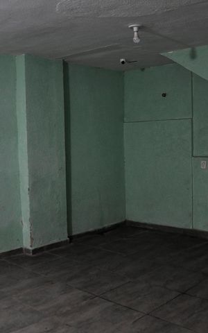 Casa à venda com 120m², 2 quartos e 2 vagas Casa à venda com 120m², 2 quartos e 2 vagasGaragem