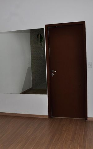 Casa à venda com 120m², 2 quartos e 2 vagas Casa à venda com 120m², 2 quartos e 2 vagasDetalhe - Sala